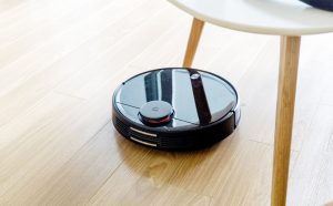 4821488 cover home luu y khi mua robot hut bui